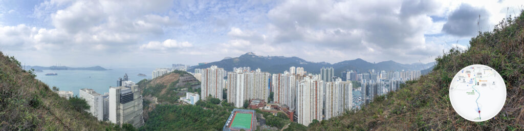 玉桂山《腳下 • 利東邨》 玉桂山《腳下 • 利東邨》