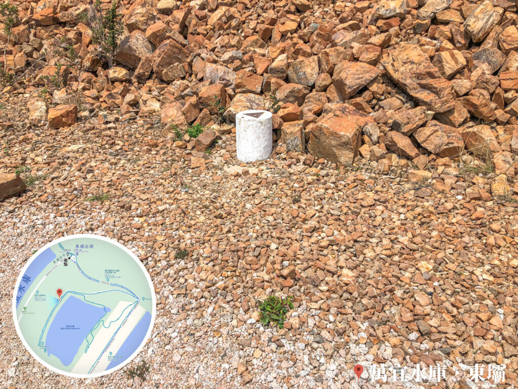 矮 • 三角測量石柱《1》